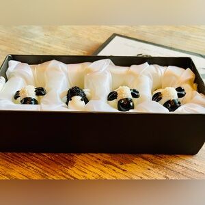 Pier 1 Imports 4 Hand Blown Glass Black White Sheep Aidan Liam Finn Bartley